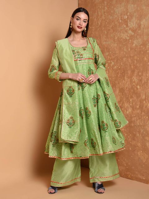 Green Printed Kurta And Palazzo With Dupatta (Set of 3)