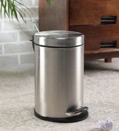 5 Litres Stainless Steel Pedal Dustbin