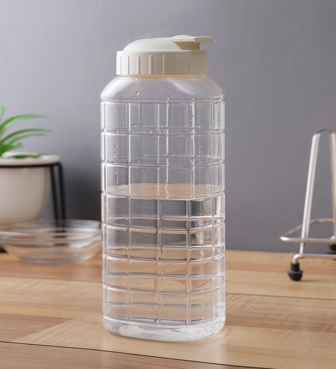 Transparent Plastic Chess 1 Liter Water Bottle, By Lock & Lock