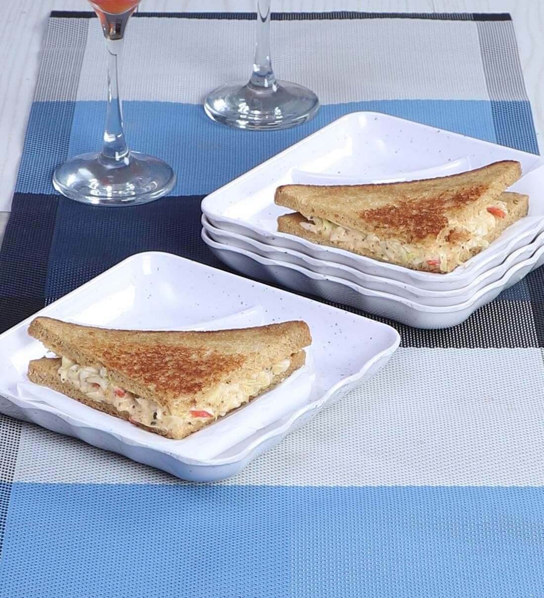 Square White 7 Inch Melamine (Set of 4) Appetizer Platter, By Cdi