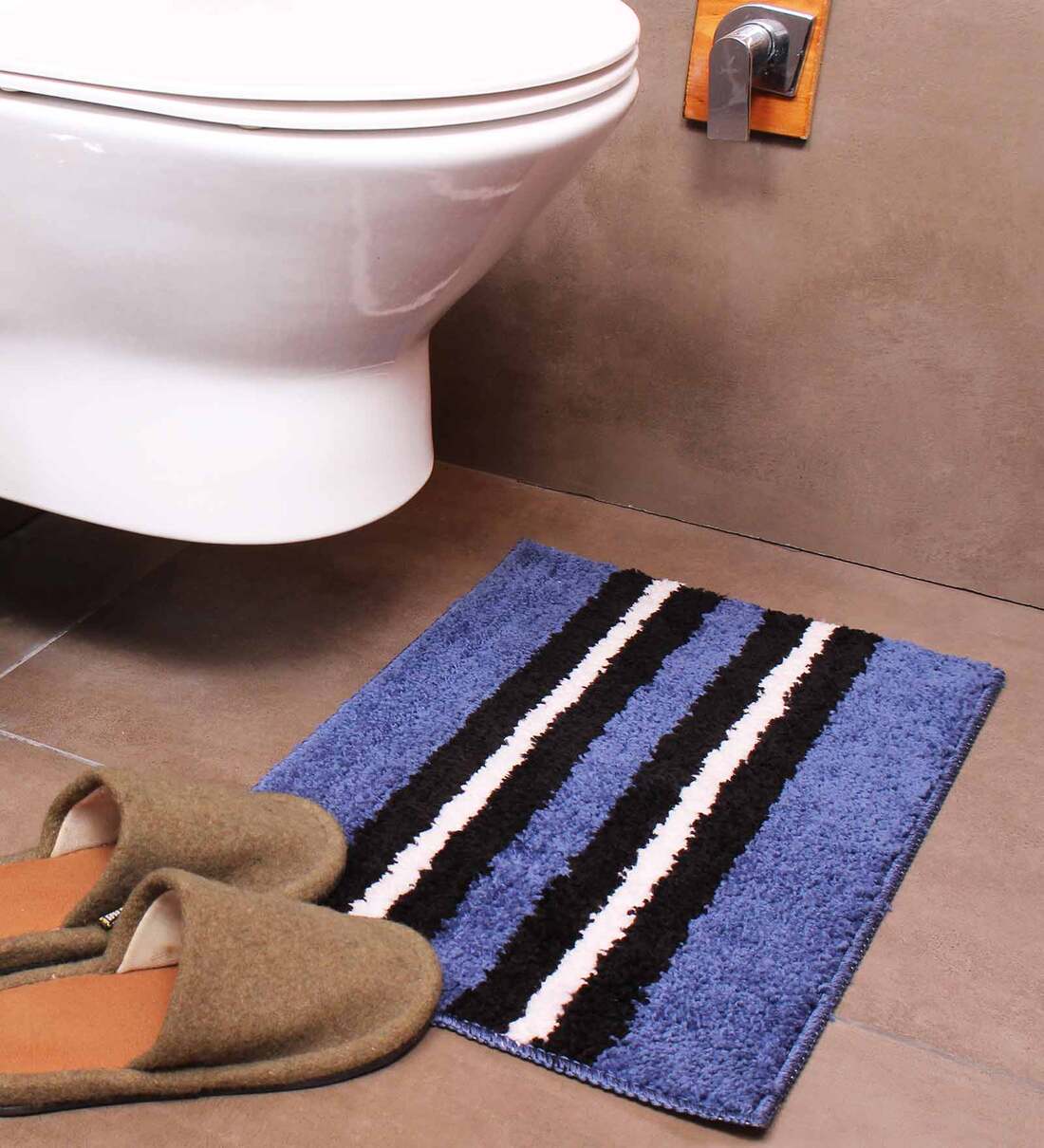 Blue Geometric Microfibre 23x15 Inches AntiSkid Bath Mat, By Luxe Home International