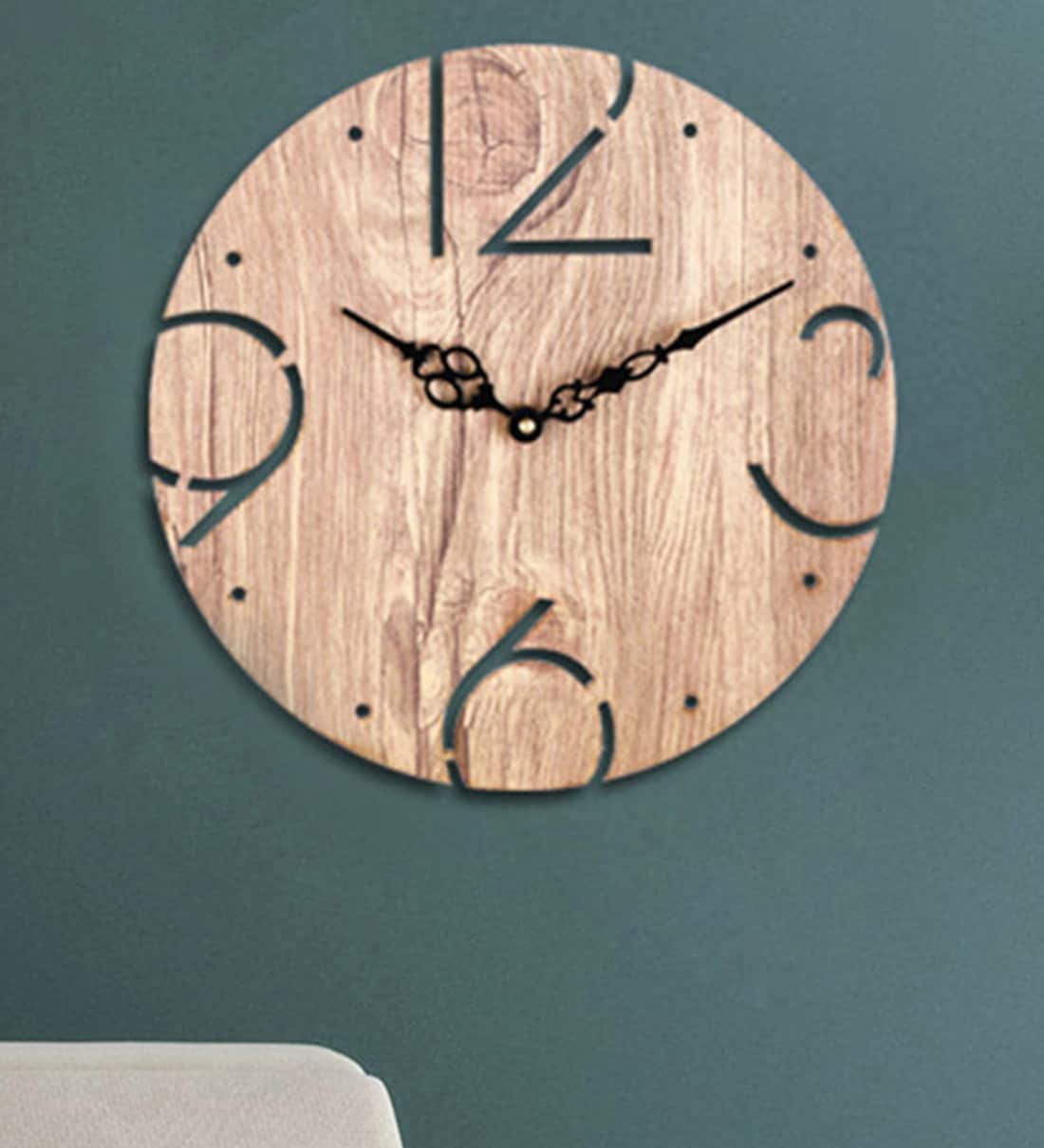 Brown Engineered Wood Bob Modern Wall ClockShare By Sehaz Artworks