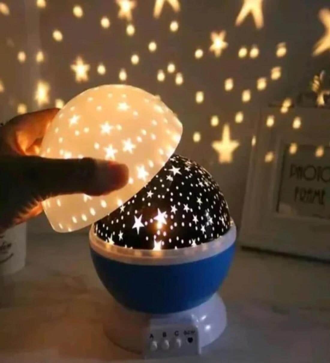 Rotating Star Projector Night Plug-In LampShare By Wens