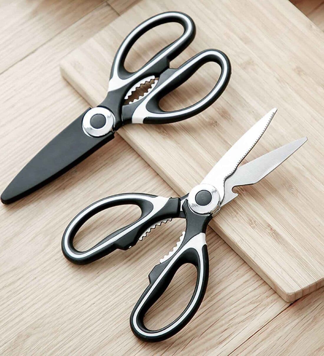 Stainless Steel Scissors With Protective CoverShare By Regalo