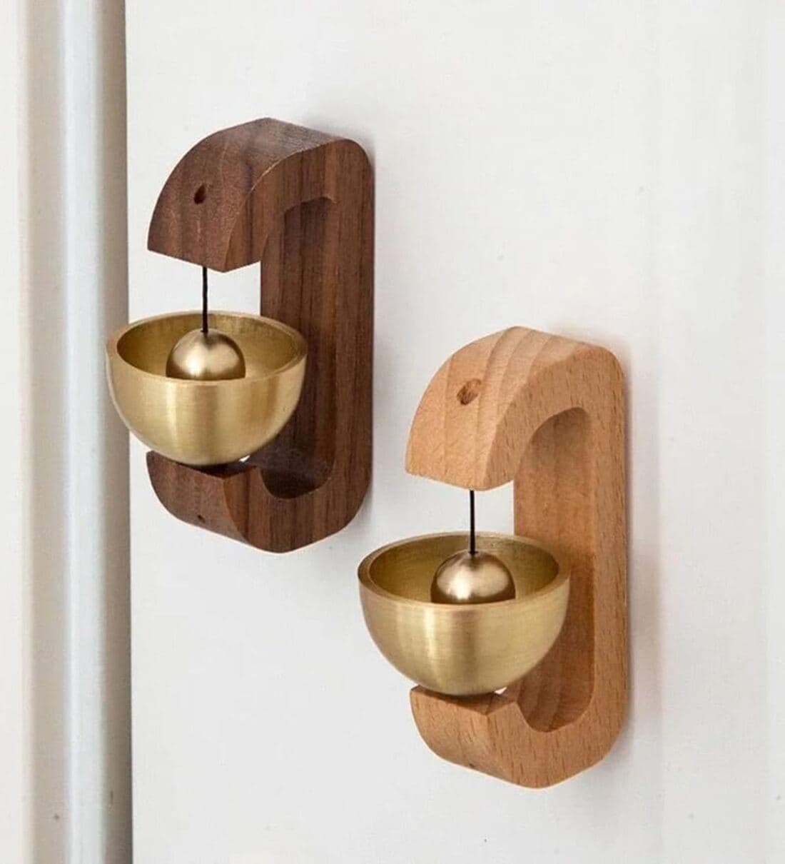(1 Pc) Assorted Harmony Wooden & Brass Magnet Door Bell Brown ShadeShare By Delightful Decor