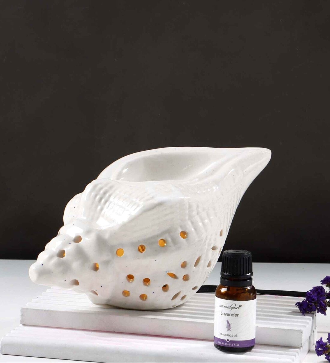 White Electric Ceramic Shell DiffuserShare By Aromahpure