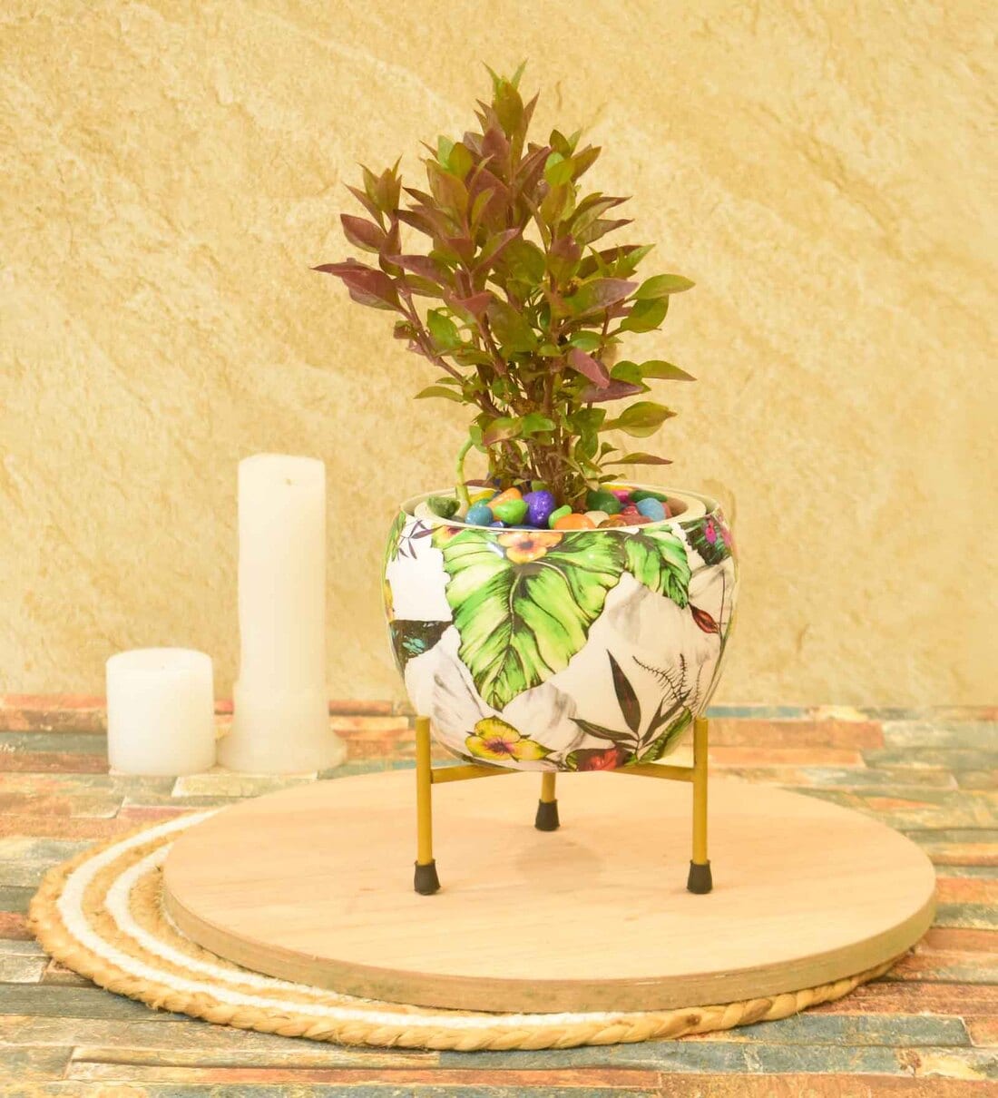 Jemma Iron Multicolour Desk PotShare By Sone Key Chidiya