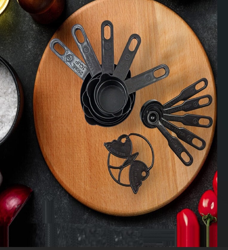 Vina Black Plastic (Set of 10) Measuring Cup & Spoon SetShare By 5 Needs