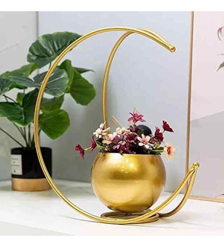 Metal Gold Flower Vase for Home Decor , Decorative Vintage Flower Moon Planter Candle  (Gold, Pack of 1)Share By Fashion Bizz