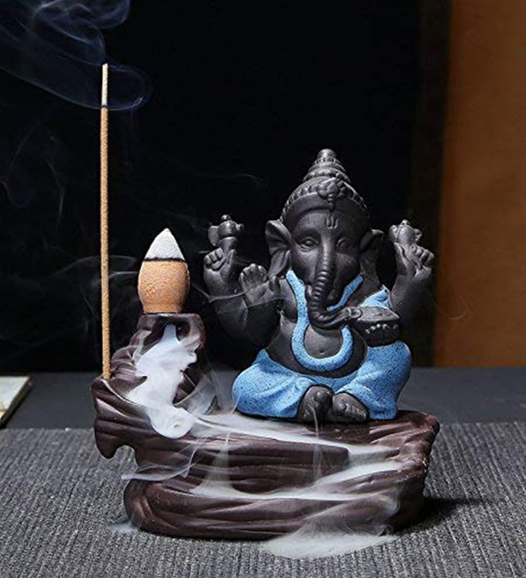 Assorted Ganesha Idol Smoke Fountain with 10 Smoke Backflow ConesShare By Wens