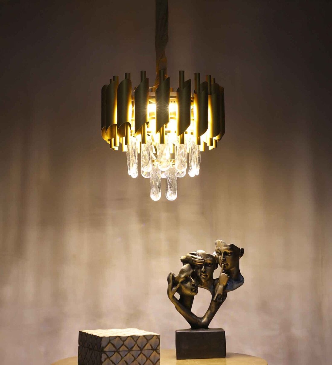 360 Degree Flexible Floor Mop with 2 Reusable PadsShare By Regalo