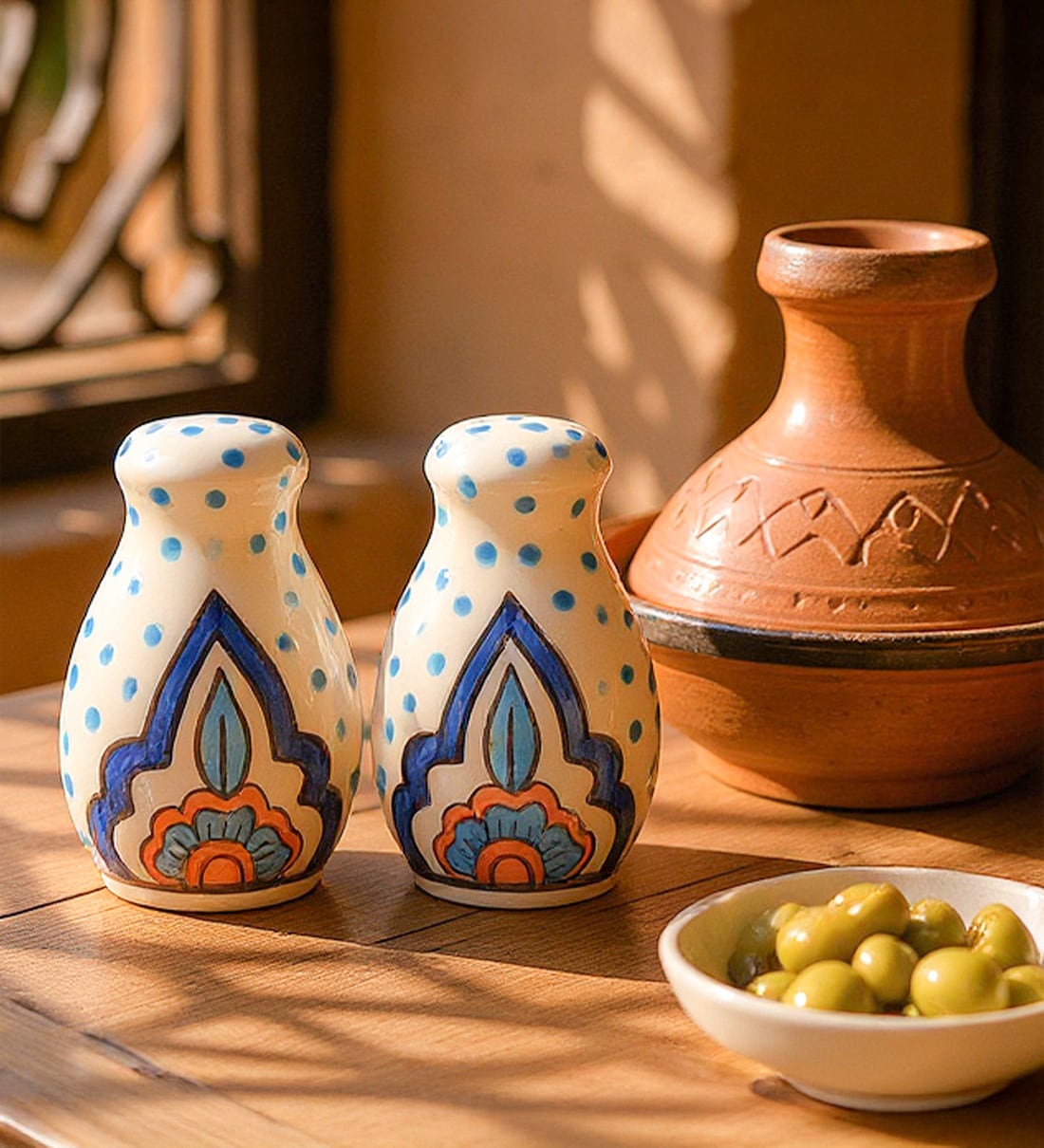 Ceramic Salt & Pepper Set for Dining Table & Kitchen (80 ML)Share By VoiDrop