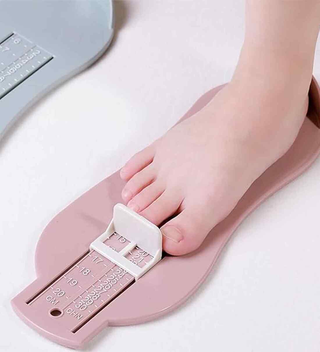 Assorted Baby Feet Measuring ToolShare By Wens