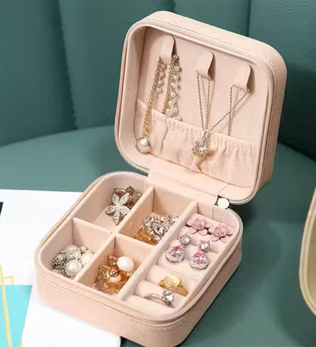 Multicolor PU Leather Travel Jewelry Organizer Box (Peach & Blue Assorted)Share By Fashion Bizz