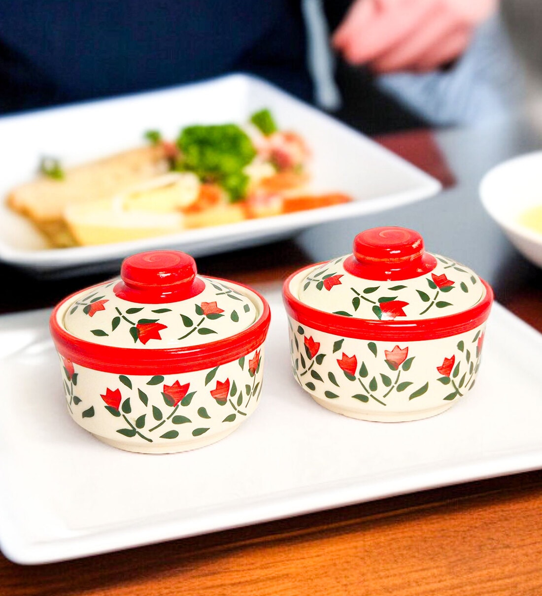 (Set of 2) 300ml Red Drape Ceramic Bowl with LidShare By VoiDrop