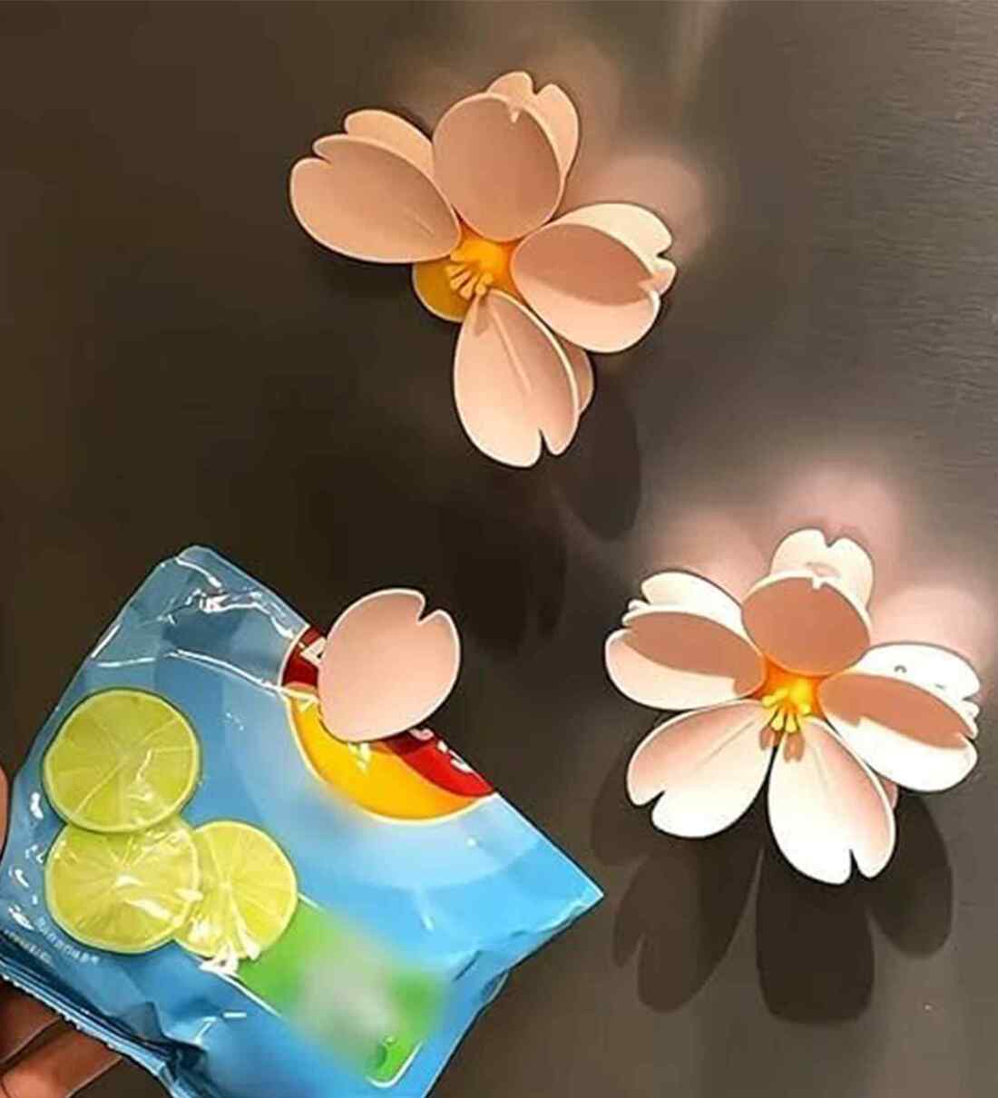 Assorted Flower Design Magnetic Food ClipShare By Wens