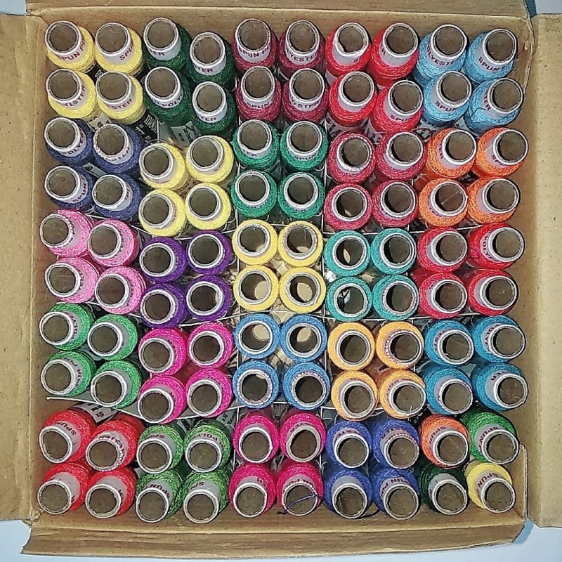 WonderSalesCorp Multicolor Thread (150 m Pack of100)